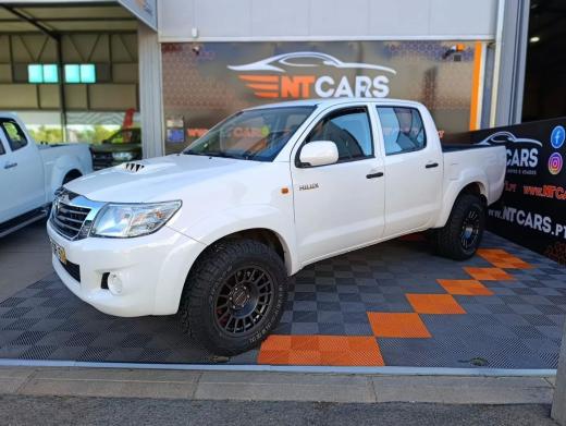 toyota-hilux-2015-diesel-2494cc