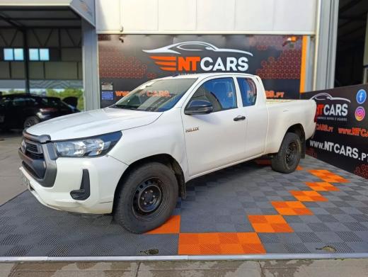 toyota-hilux-2022-diesel-2393cc
