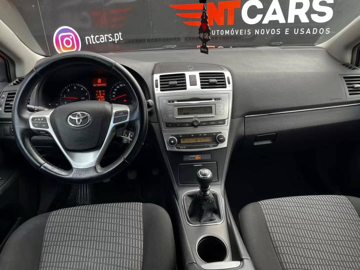 toyota-avensis-sw-2014-diesel-1998cc