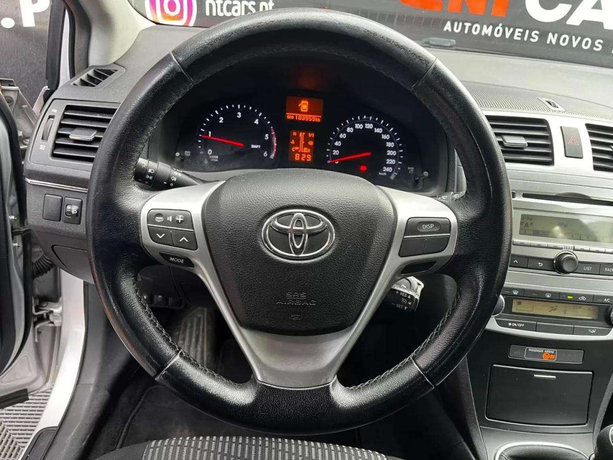 toyota-avensis-sw-2014-diesel-1998cc