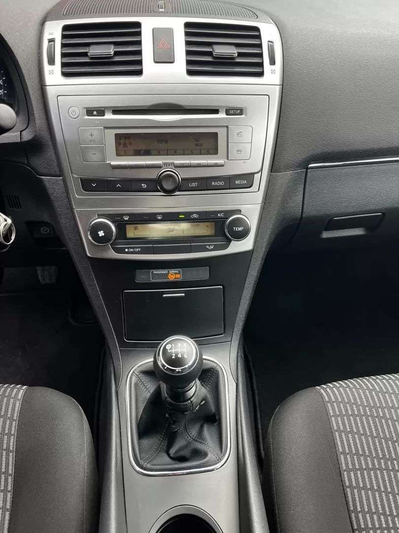 toyota-avensis-sw-2014-diesel-1998cc