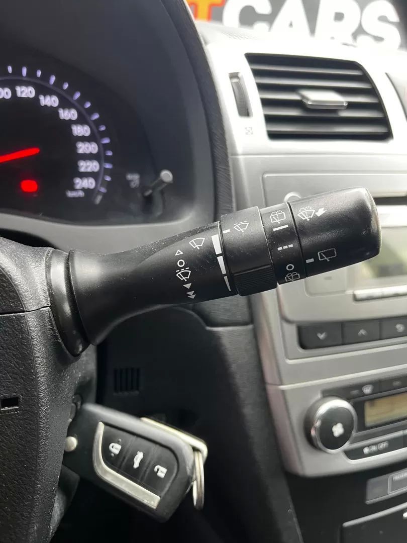 toyota-avensis-sw-2014-diesel-1998cc