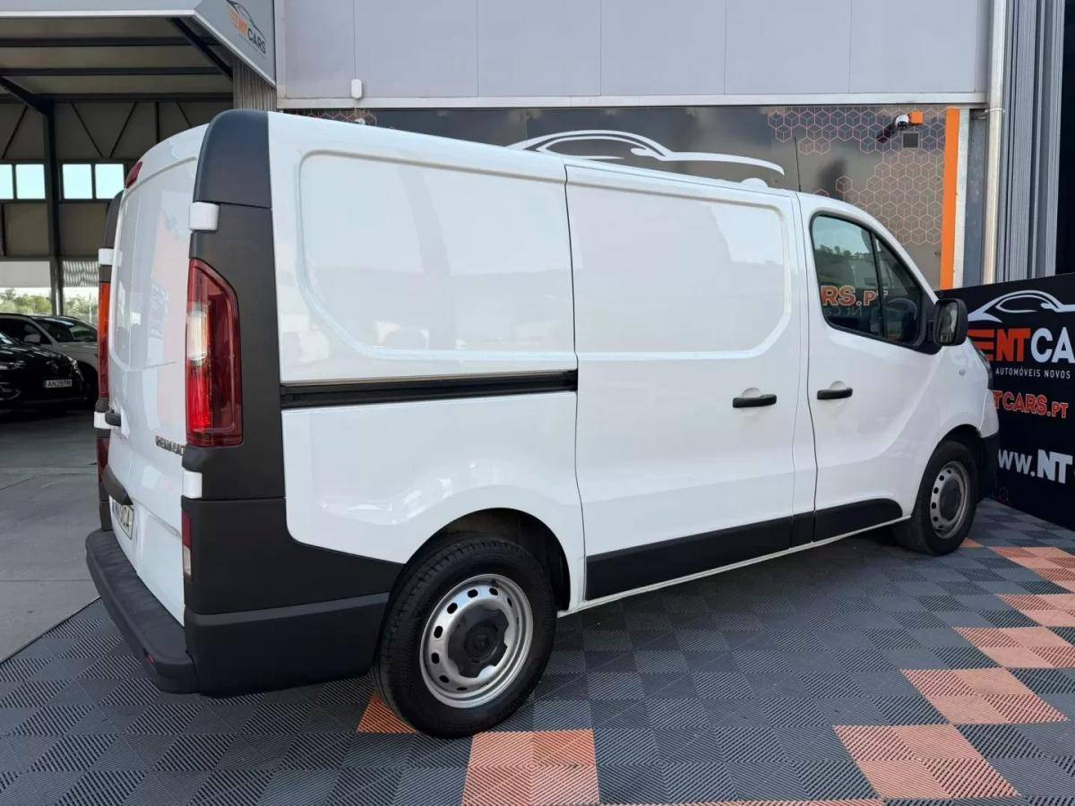 renault-trafic-2021-diesel-1997cc