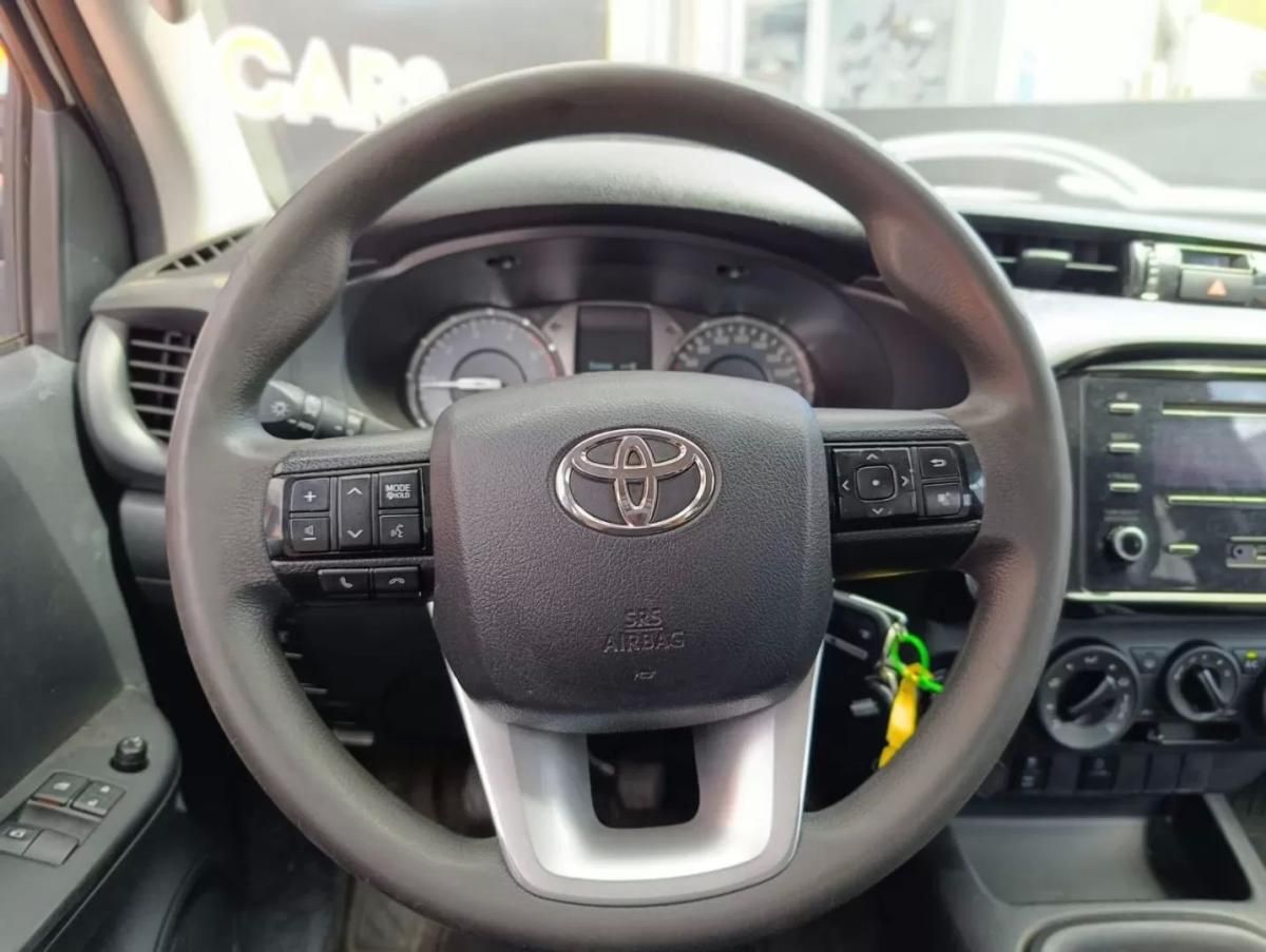 toyota-hilux-2021-diesel-2393cc