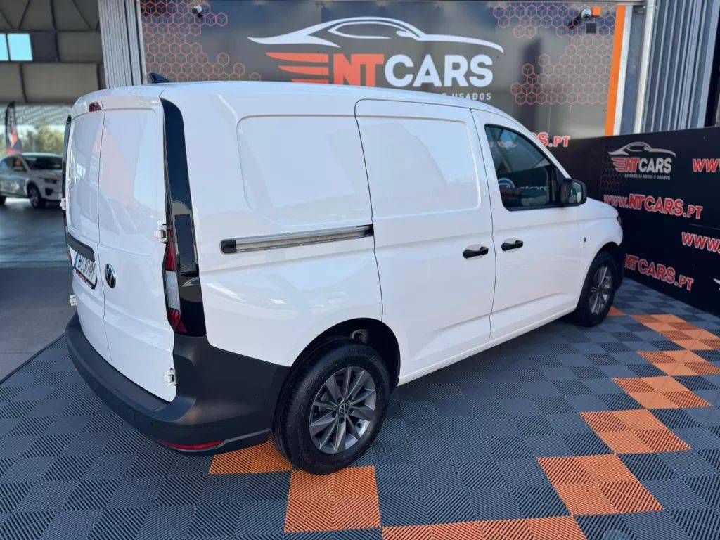 volkswagen-caddy-2021-diesel-1968cc