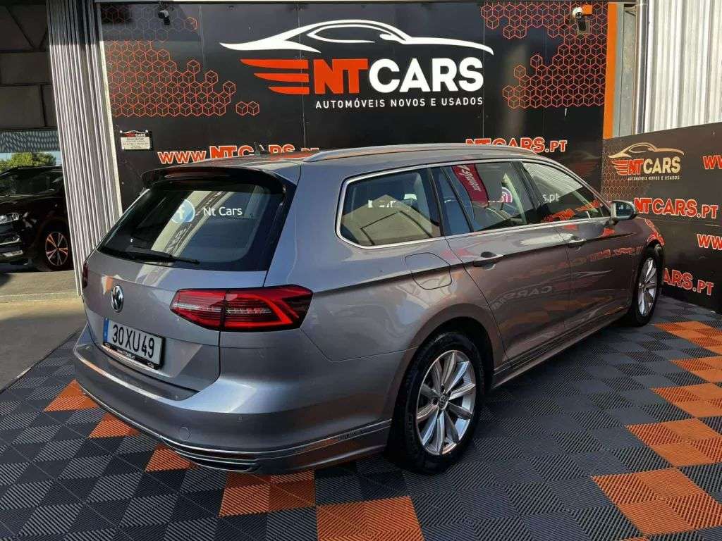 volkswagen-passat-variant-2019-diesel-1968cc
