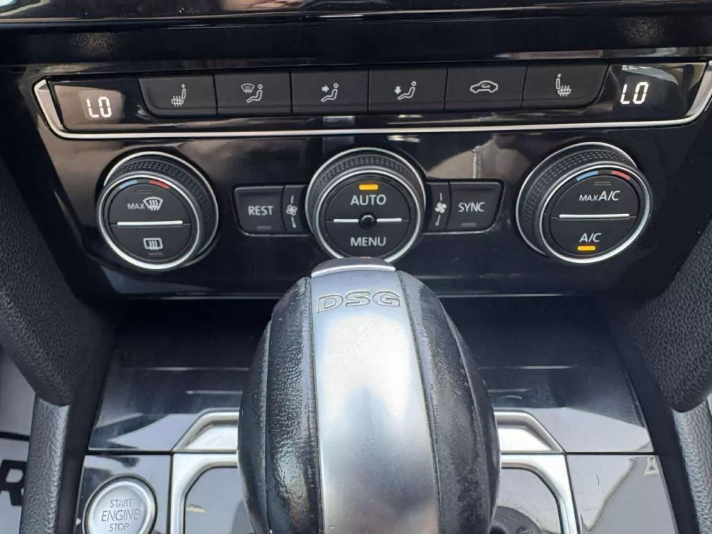 volkswagen-passat-variant-2019-diesel-1968cc