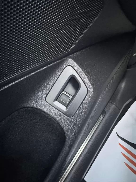 volkswagen-passat-variant-2019-diesel-1968cc