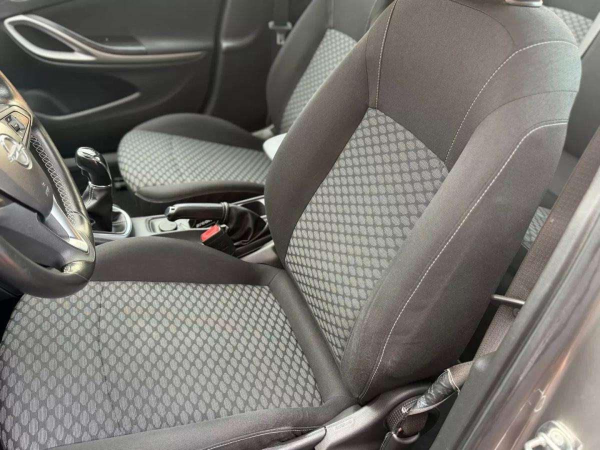 opel-astra-2017-diesel-1598cc
