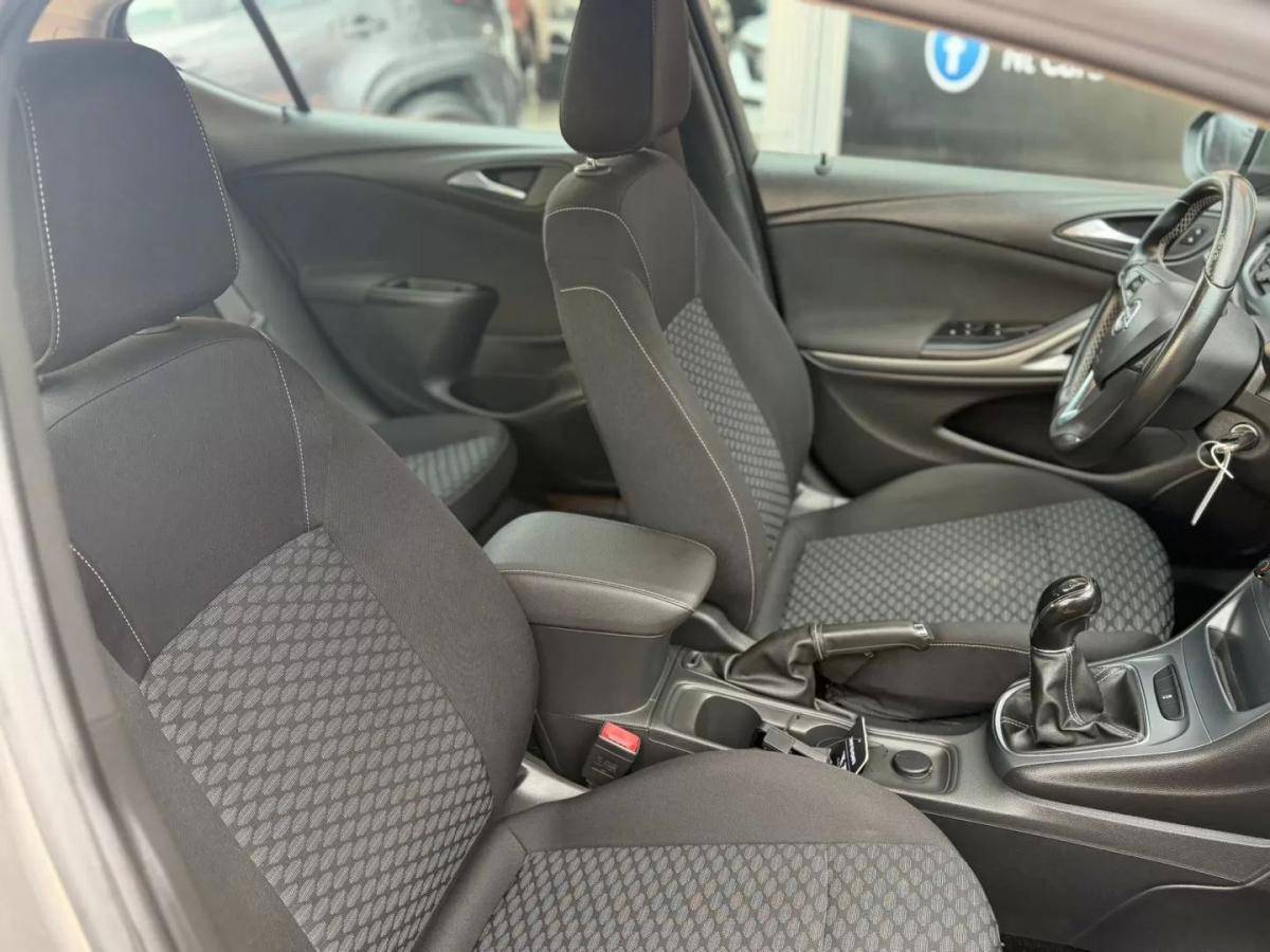 opel-astra-2017-diesel-1598cc