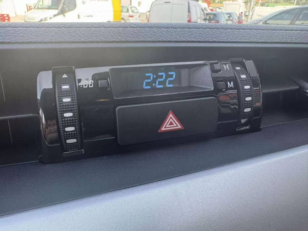 toyota-hilux-2025-diesel-2755cc
