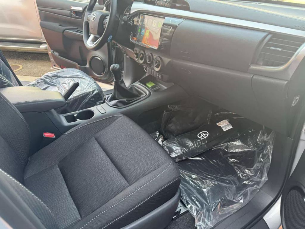 toyota-hilux-2025-diesel-2755cc