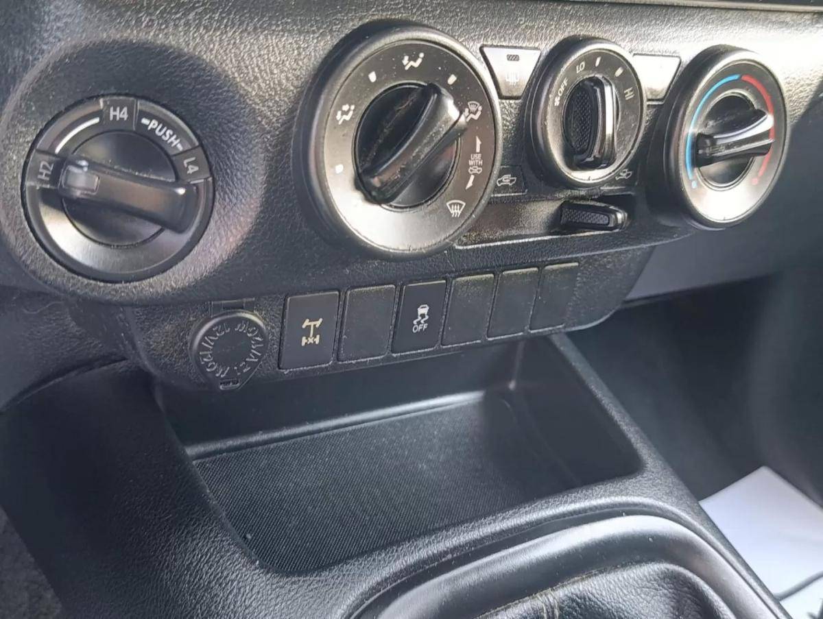 toyota-hilux-2018-diesel-2393cc
