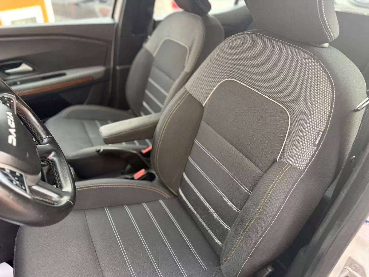 dacia-sandero-2023-gasolina-999cc