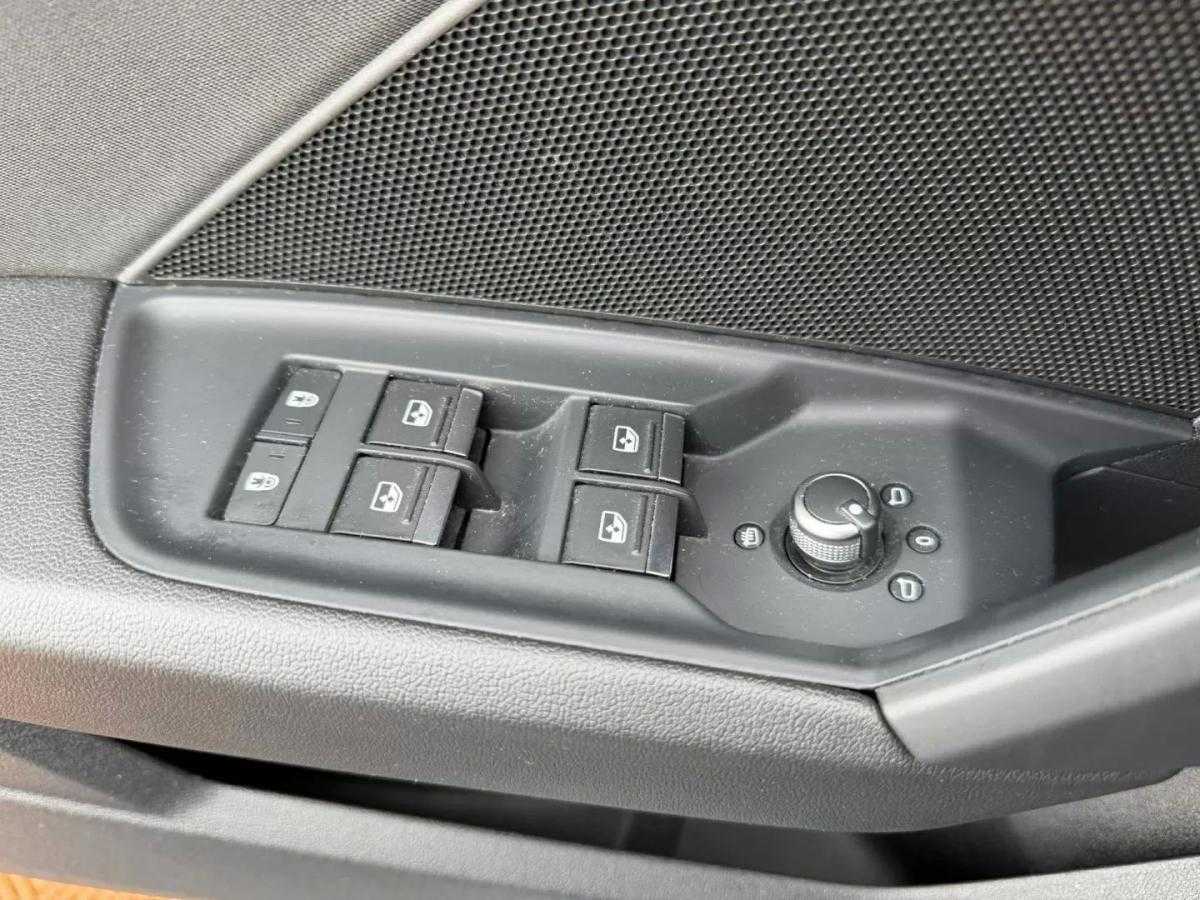 audi-a3-sportback-2023-diesel-1968cc