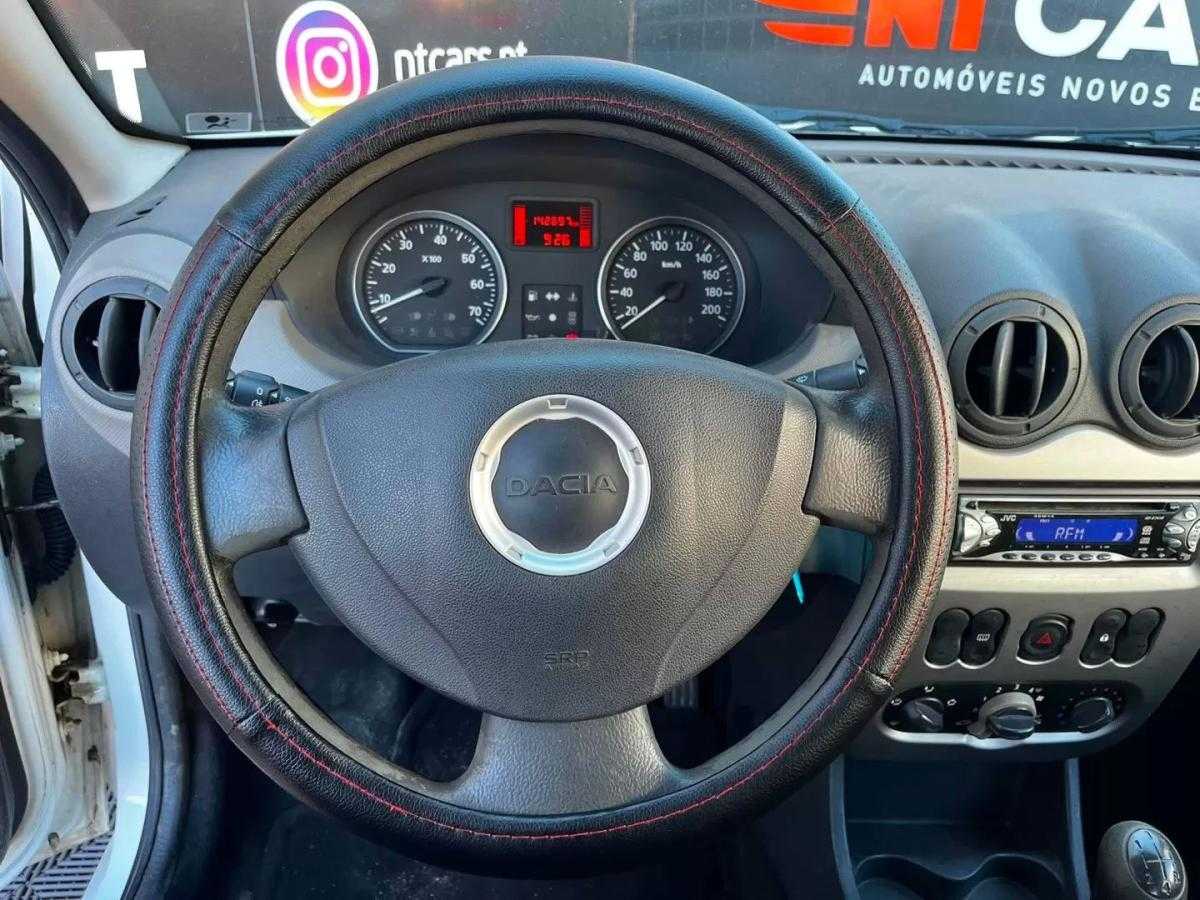 dacia-sandero-2011-gasolina-1149cc