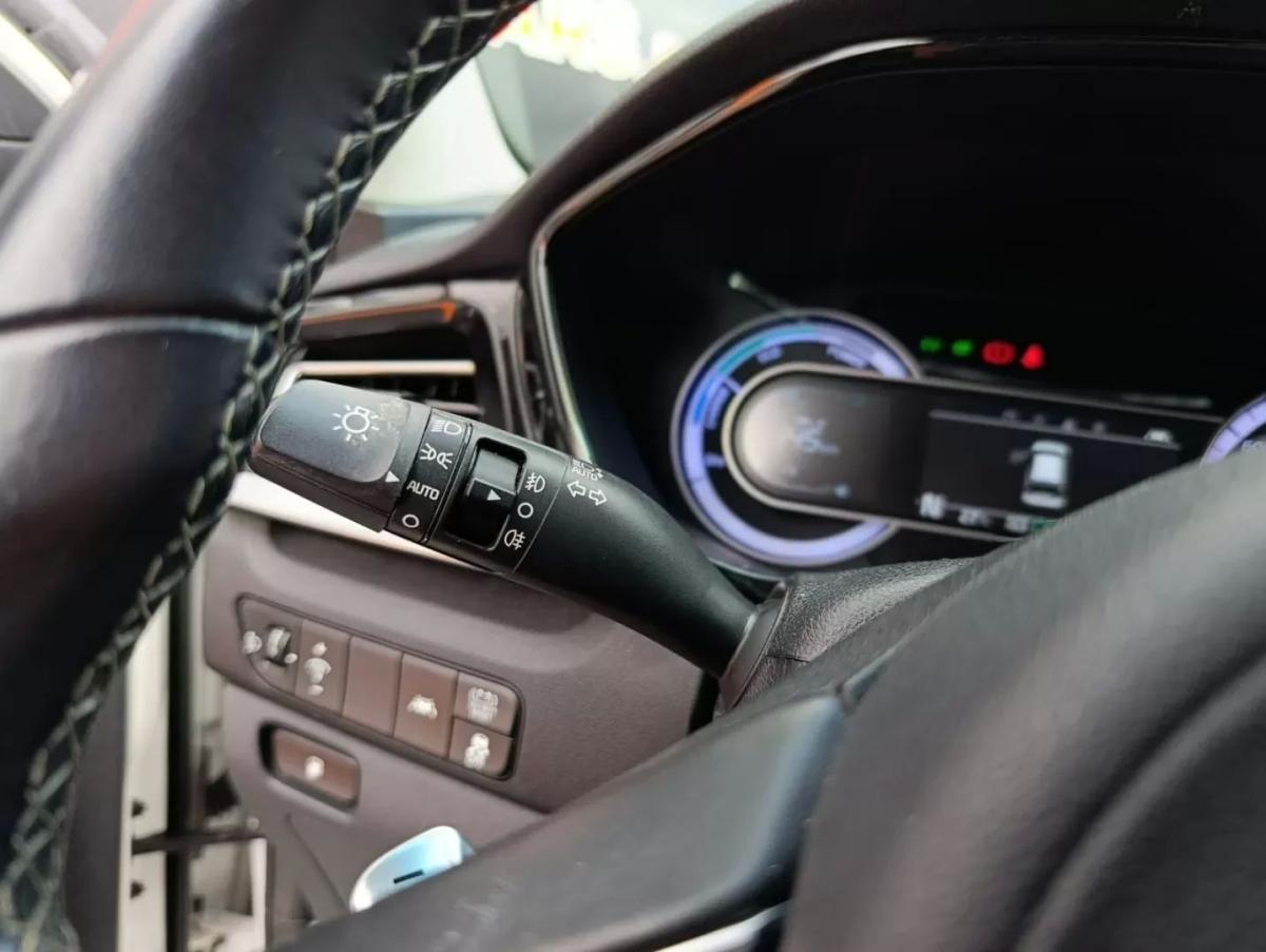 kia-niro-2022-hibrido-a-gasolina-1580cc