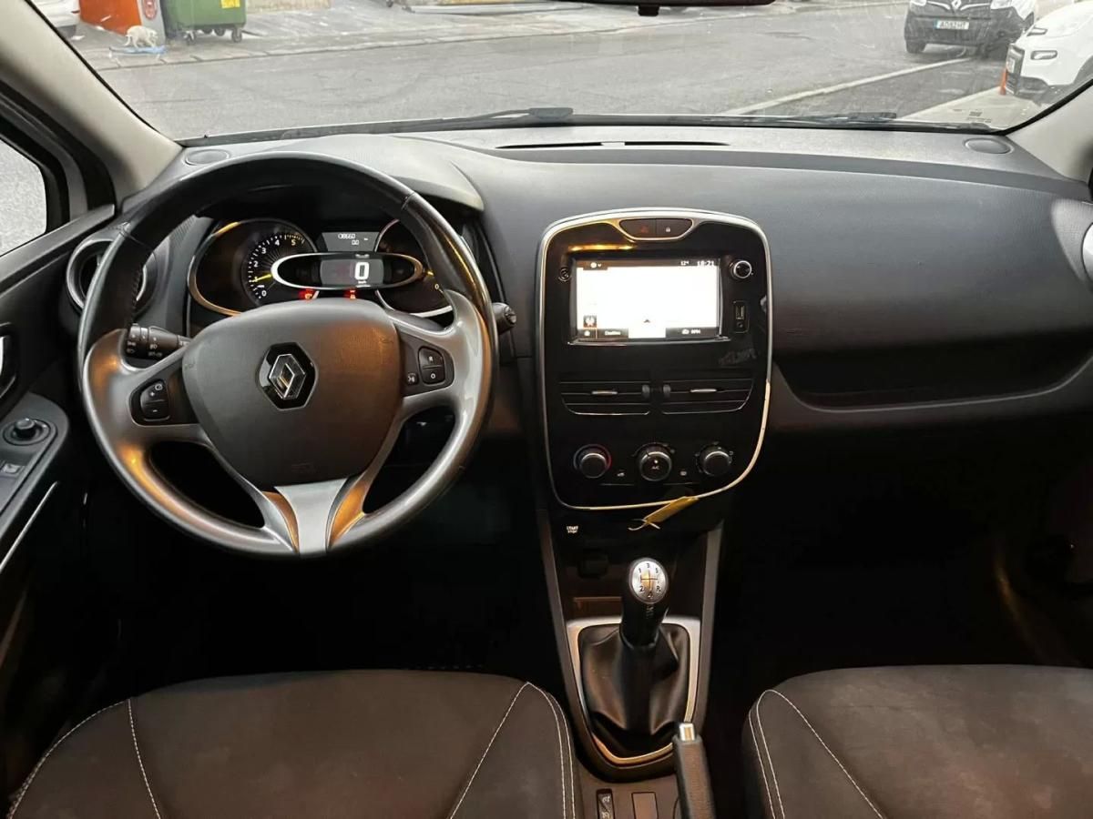 renault-clio-sport-tourer-2016-diesel-1461cc