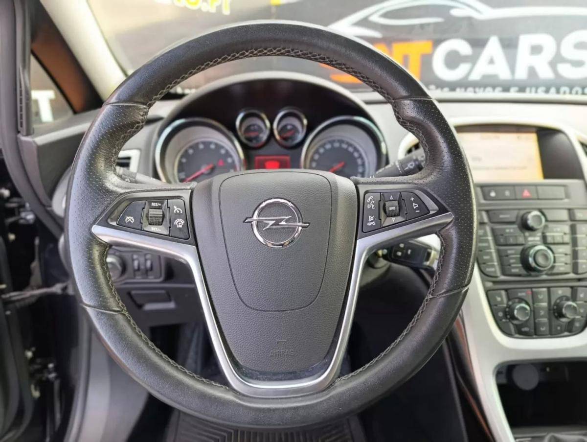 opel-astra-gtc-2012-gasolina-1362cc