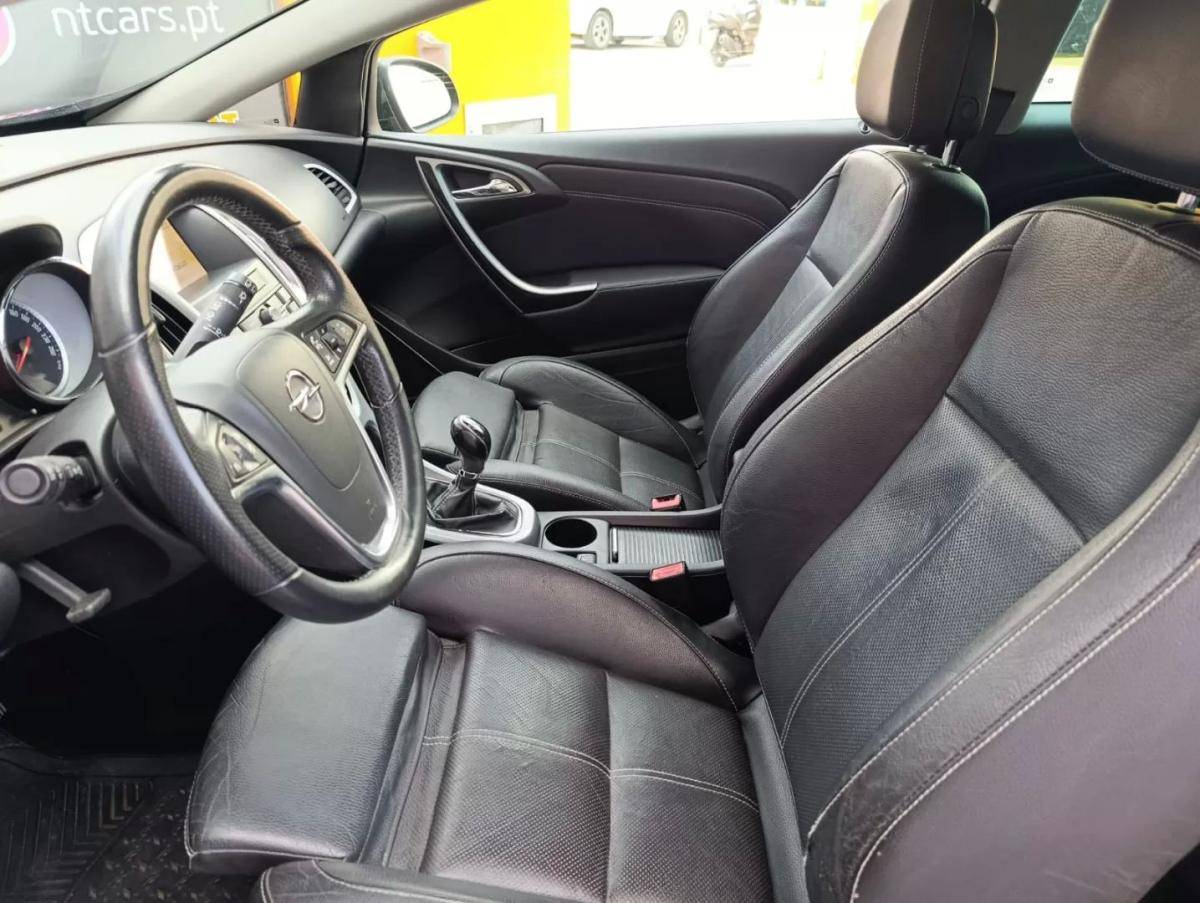 opel-astra-gtc-2012-gasolina-1362cc