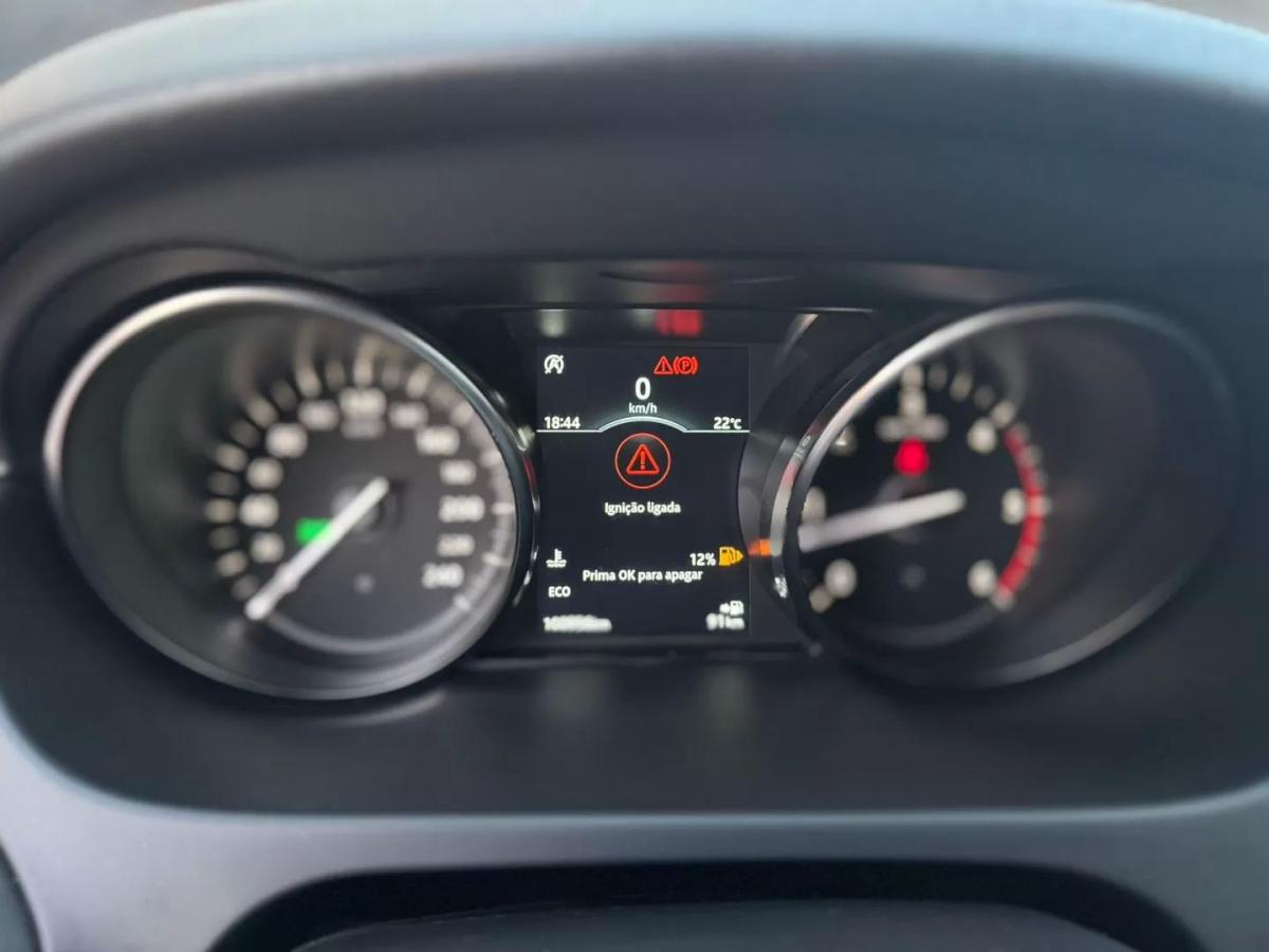land-rover-discovery-sport-2018-diesel-1999cc