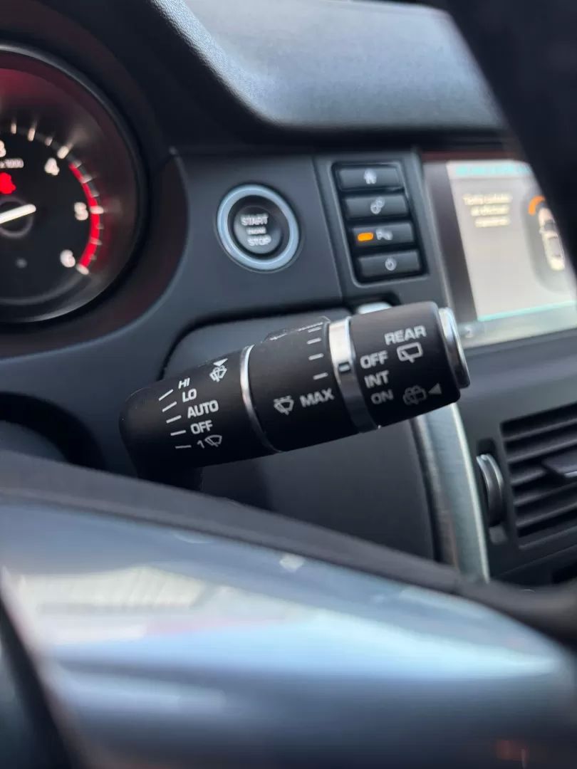 land-rover-discovery-sport-2018-diesel-1999cc