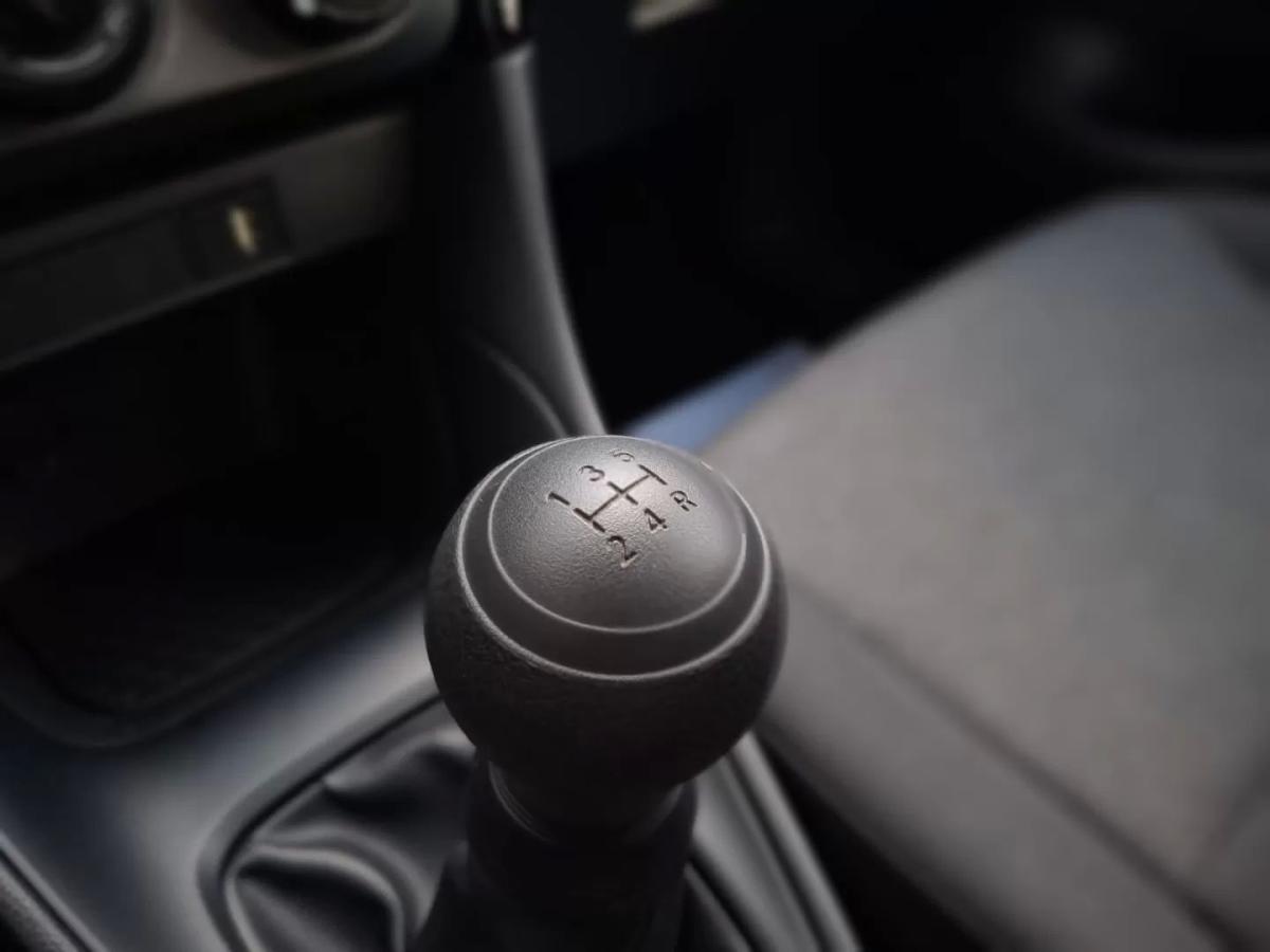 toyota-yaris-2021-gasolina-998cc