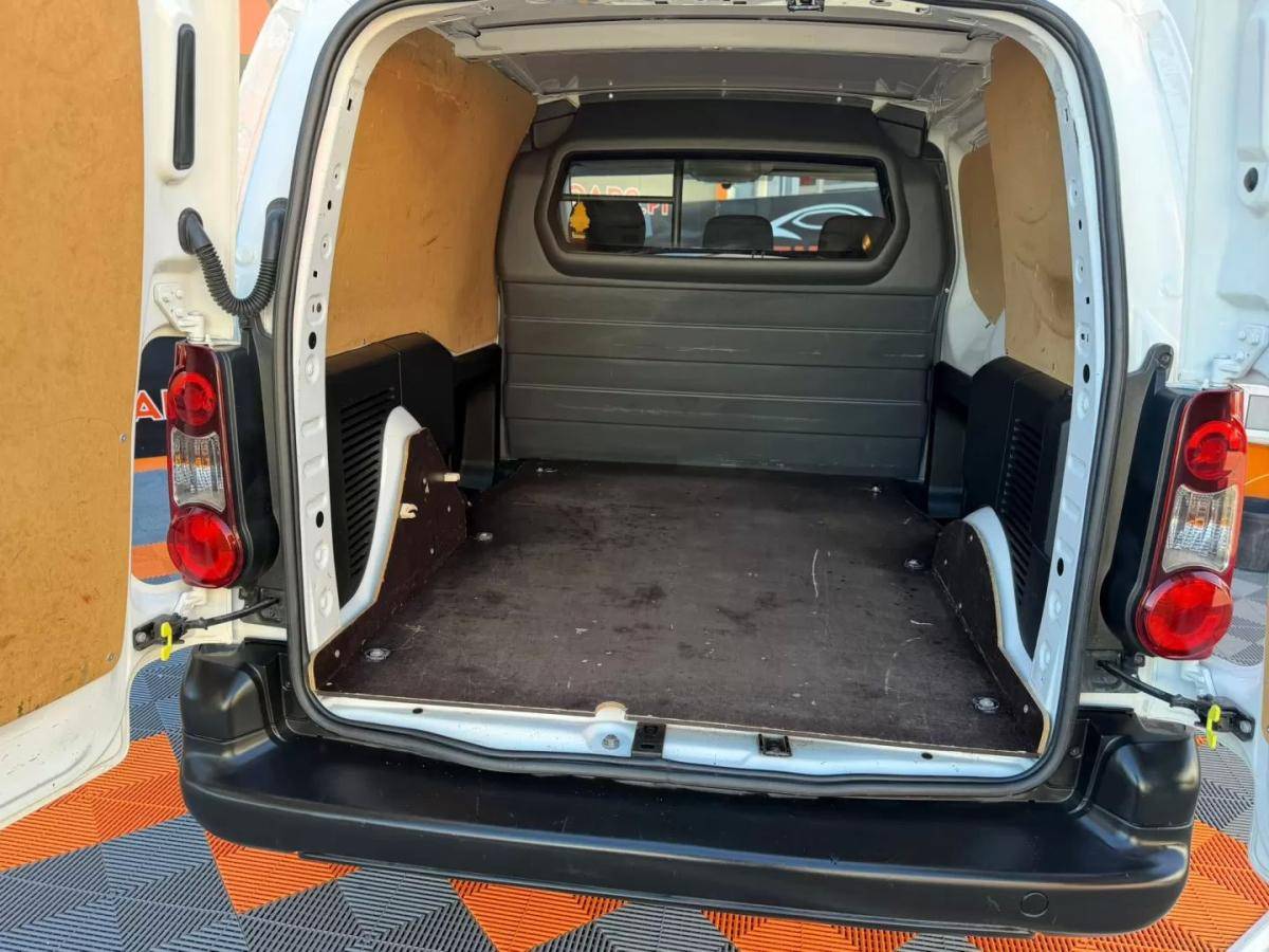 peugeot-partner-2018-diesel-1560cc