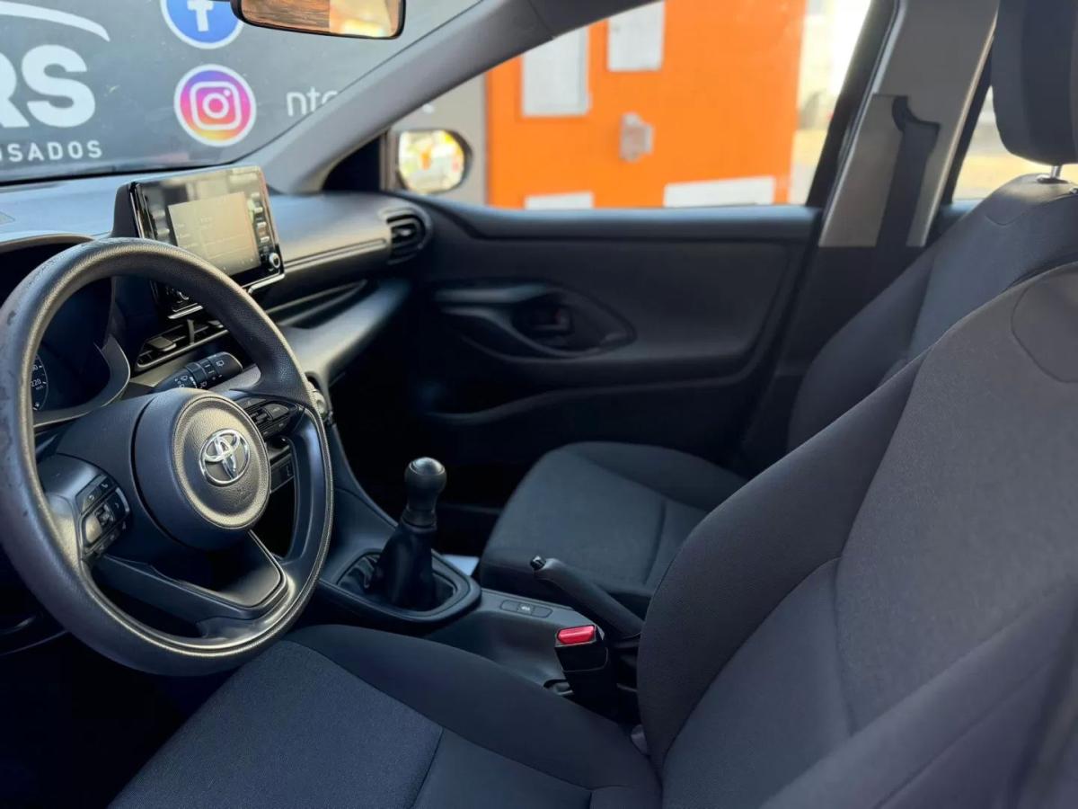 toyota-yaris-2021-gasolina-998cc