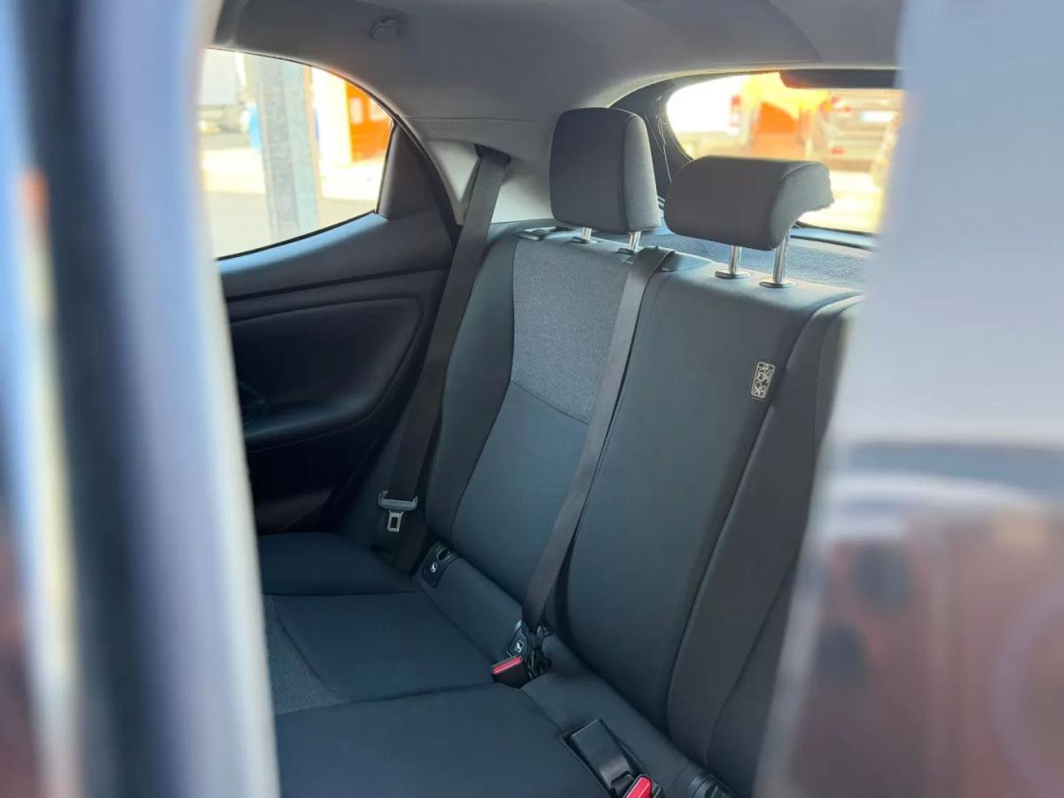 toyota-yaris-2021-gasolina-998cc