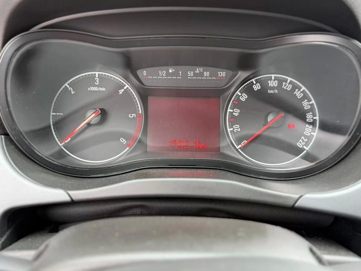opel-corsa-van-2018-diesel-1248cc