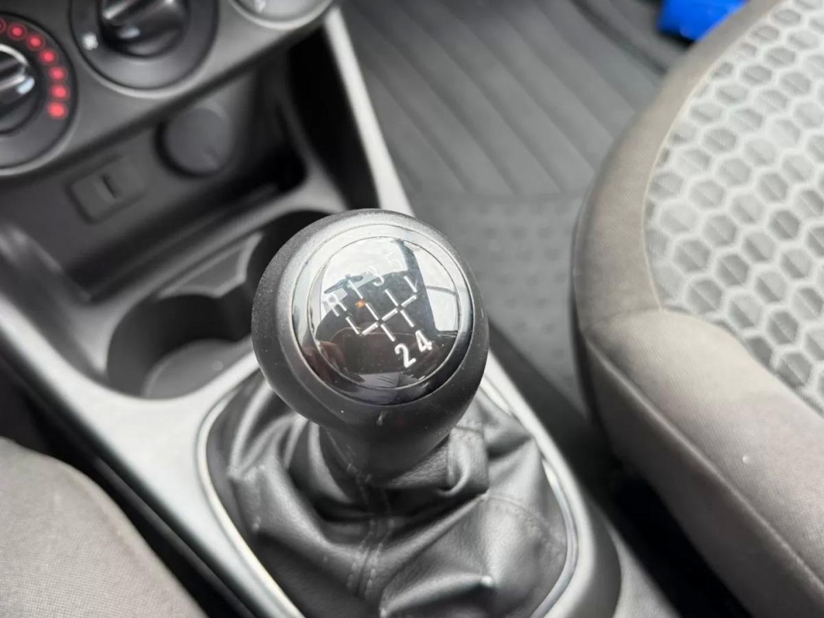 opel-corsa-van-2018-diesel-1248cc