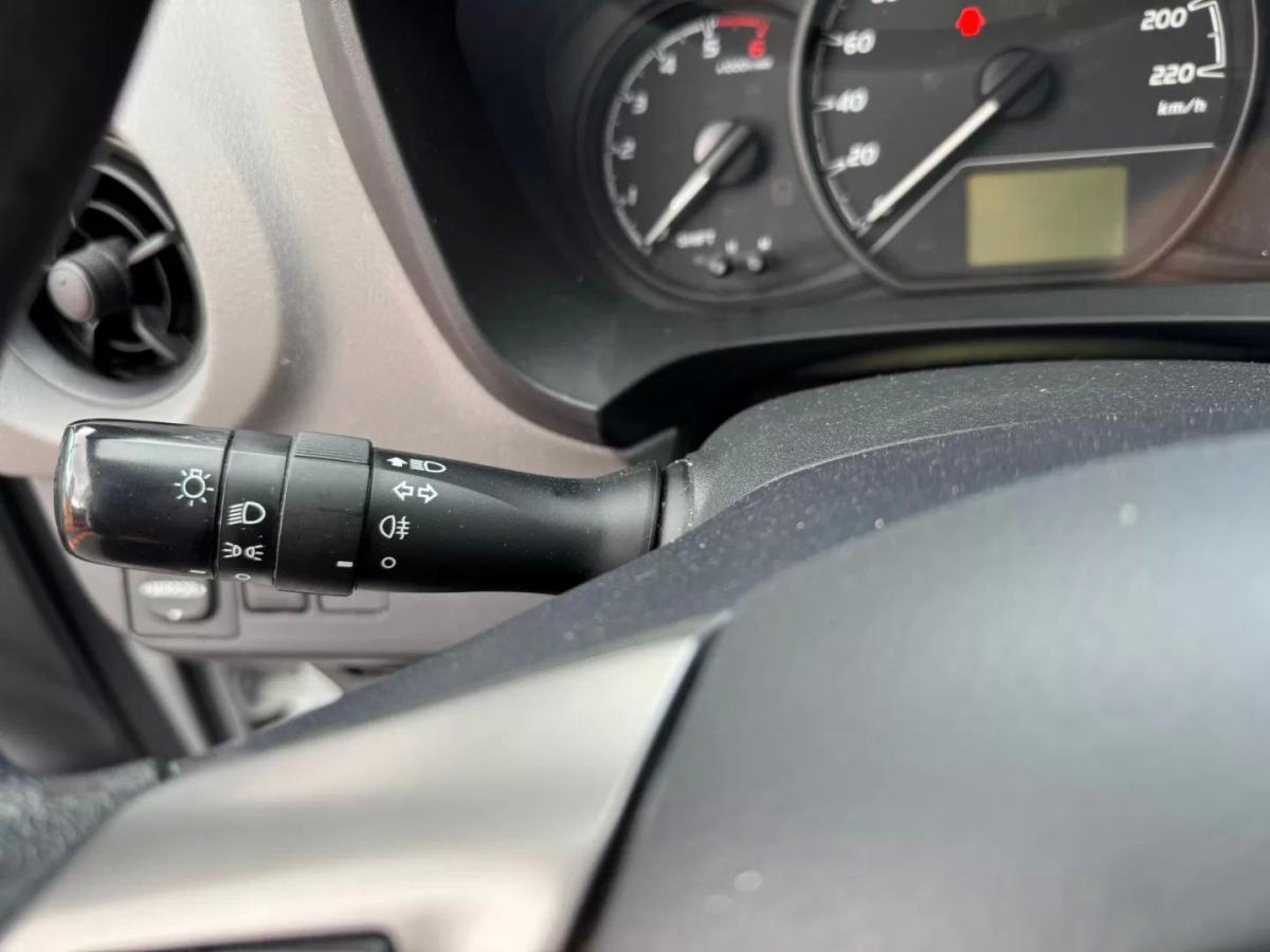 toyota-yaris-2018-diesel-1364cc