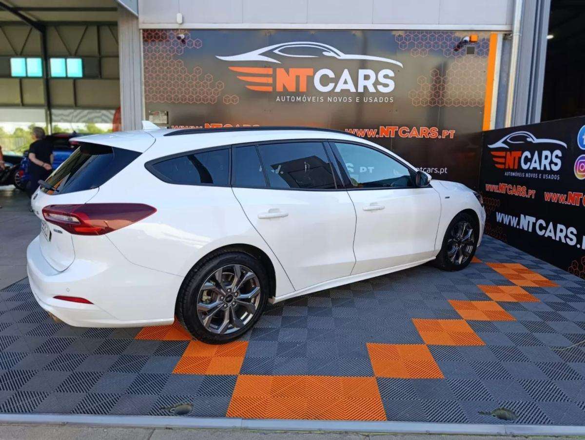 ford-focus-sw-2023-gasolina-998cc