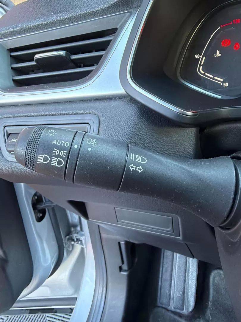 renault-captur-2023-gasolina-999cc