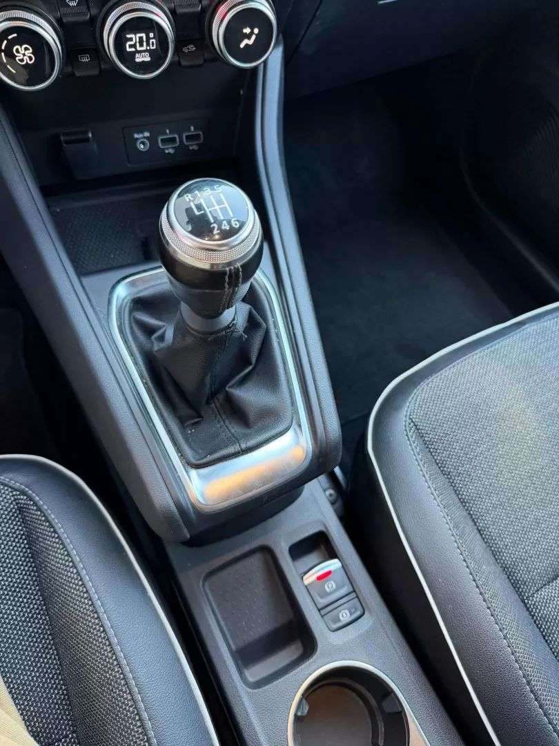 renault-captur-2023-gasolina-999cc