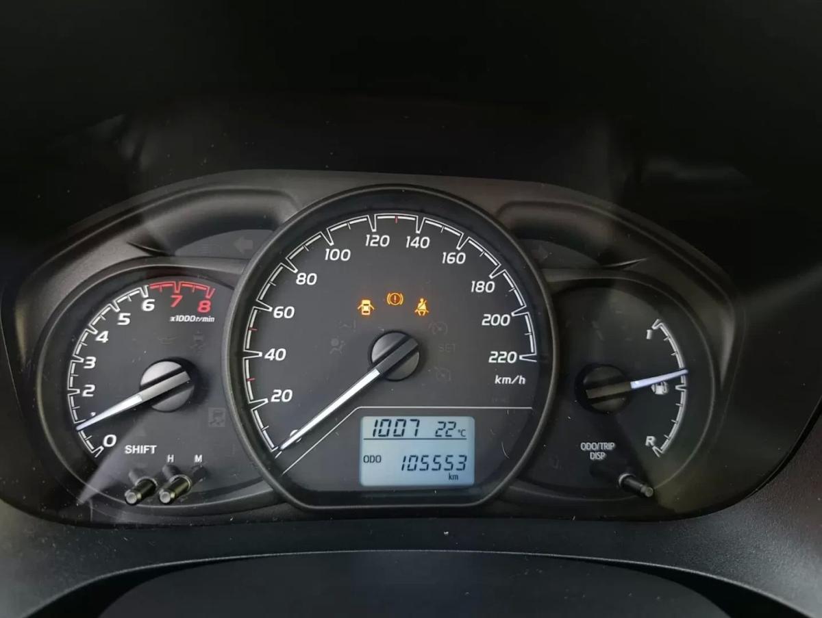 toyota-yaris-2018-gasolina-998cc