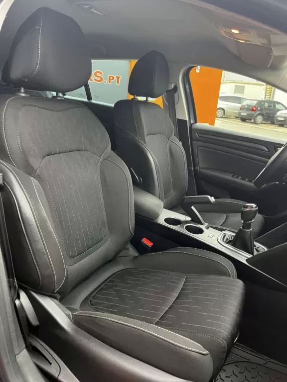 renault-megane-sport-tourer-2020-diesel-1461cc