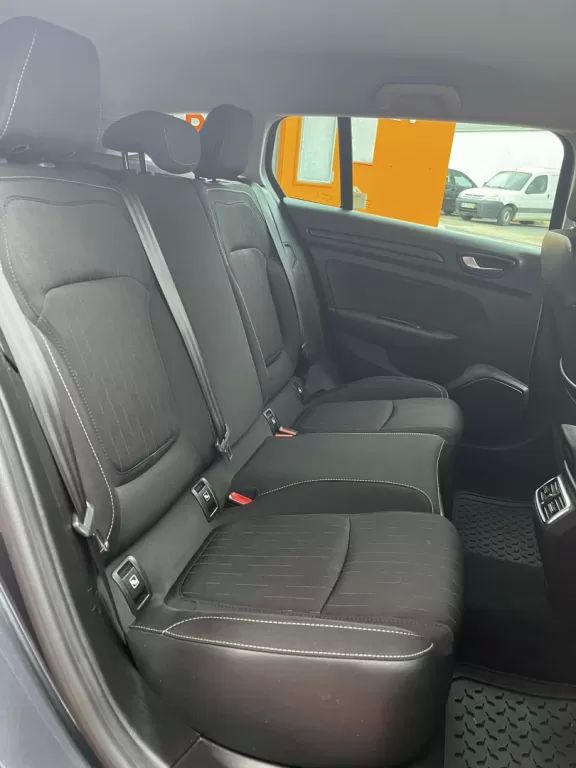 renault-megane-sport-tourer-2020-diesel-1461cc