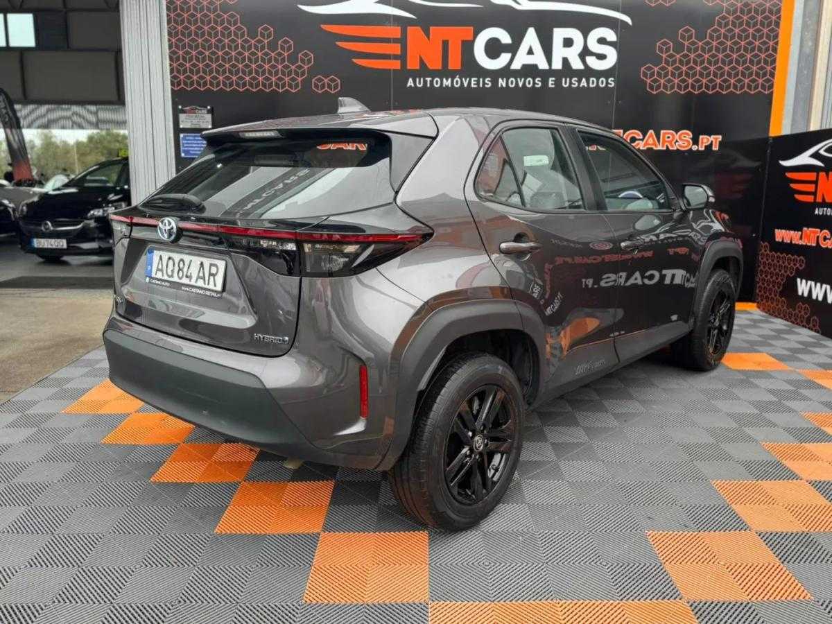 toyota-yaris-cross-2022-hibrido-a-gasolina-1490cc