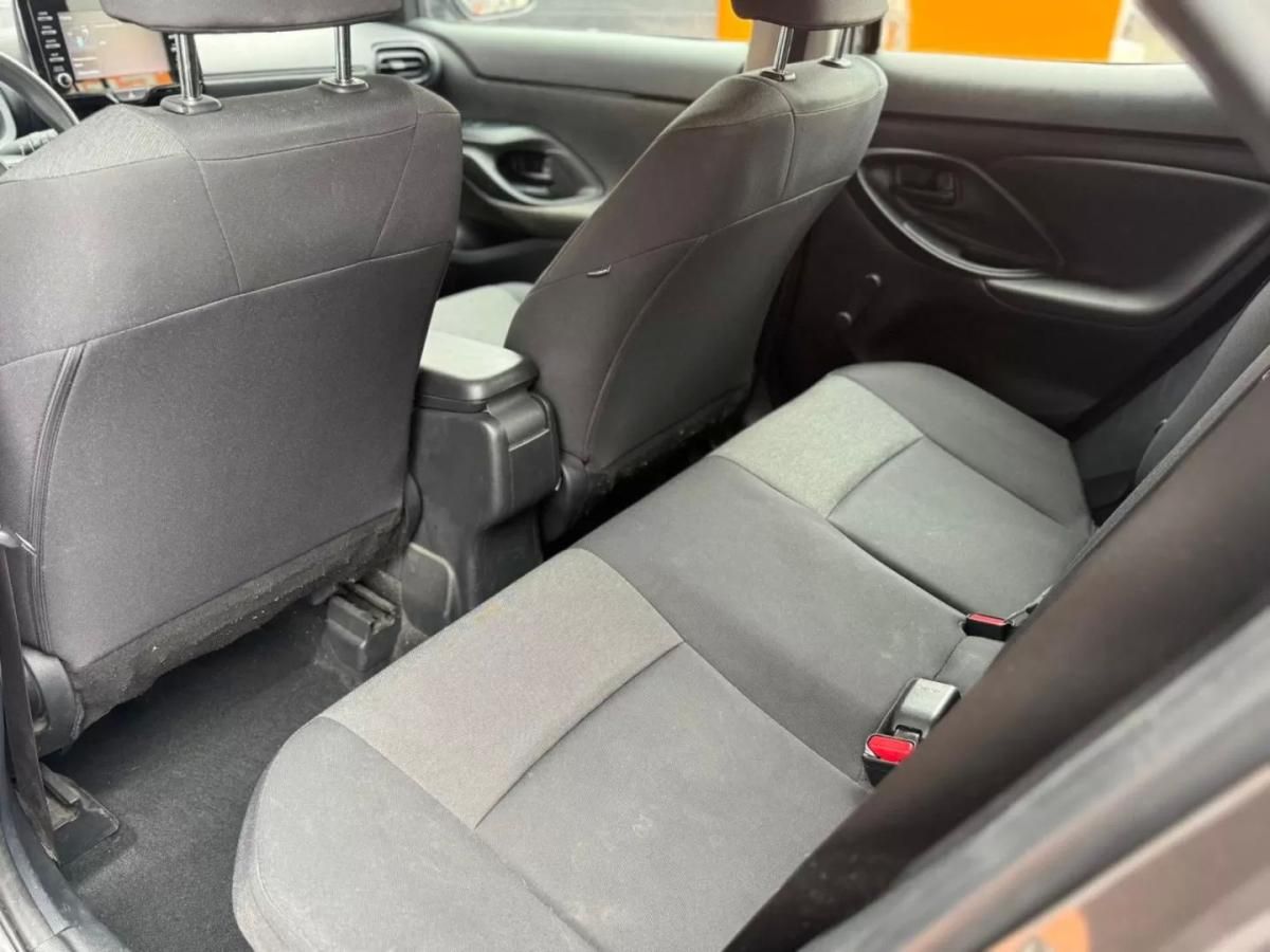 toyota-yaris-cross-2022-hibrido-a-gasolina-1490cc