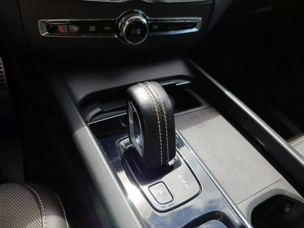 volvo-xc60-2021-diesel-1969cc