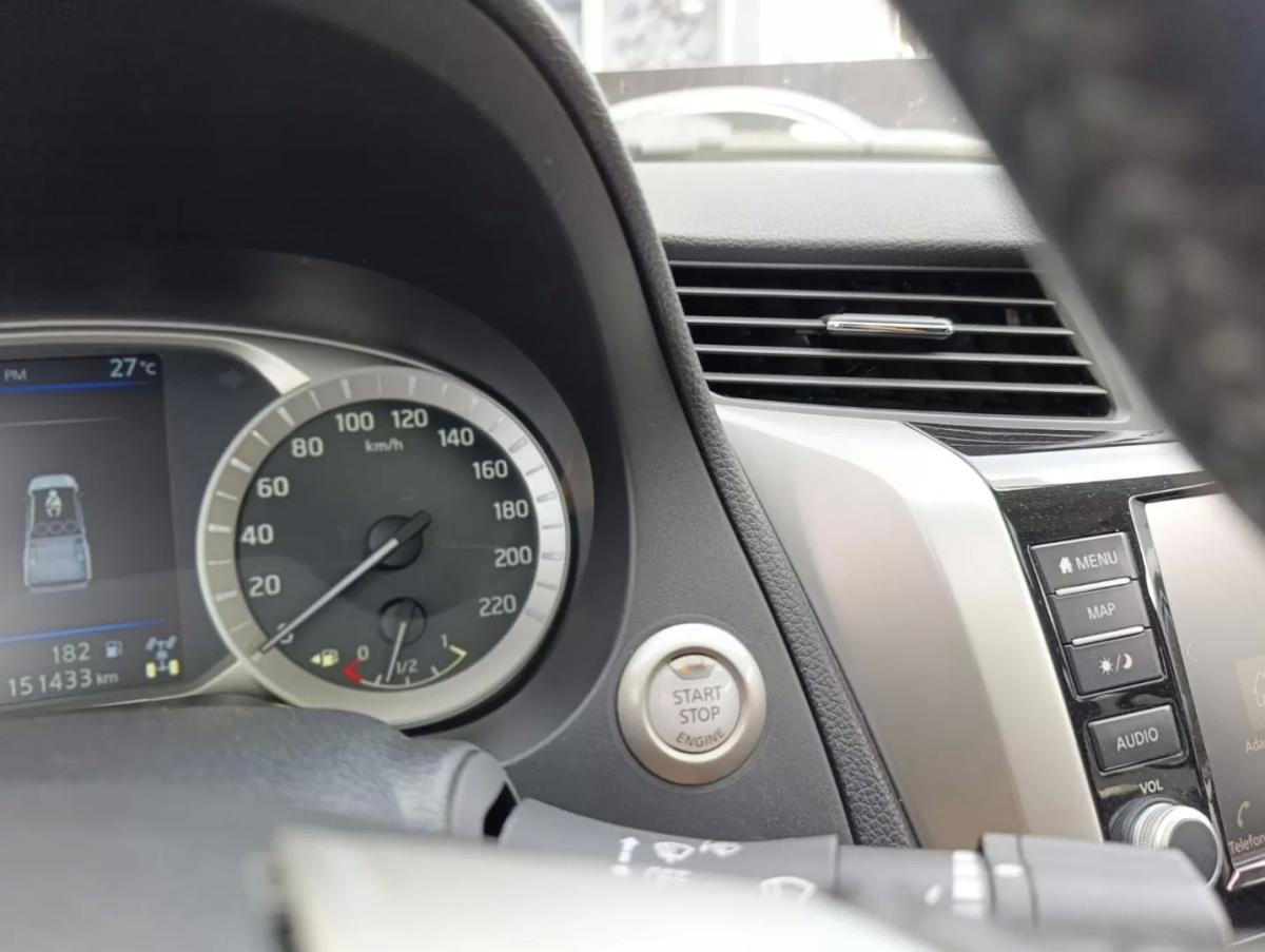 nissan-navara-2021-diesel-2298cc