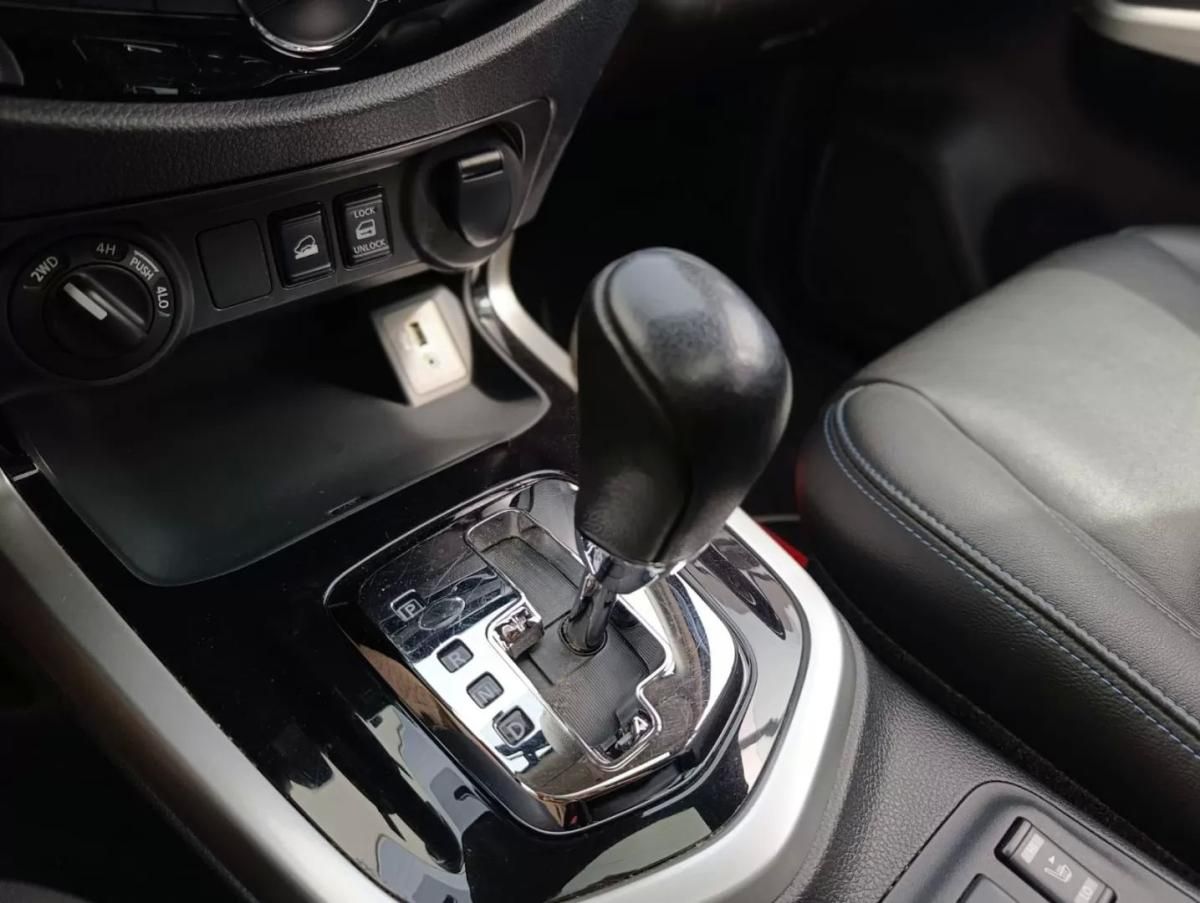 nissan-navara-2021-diesel-2298cc