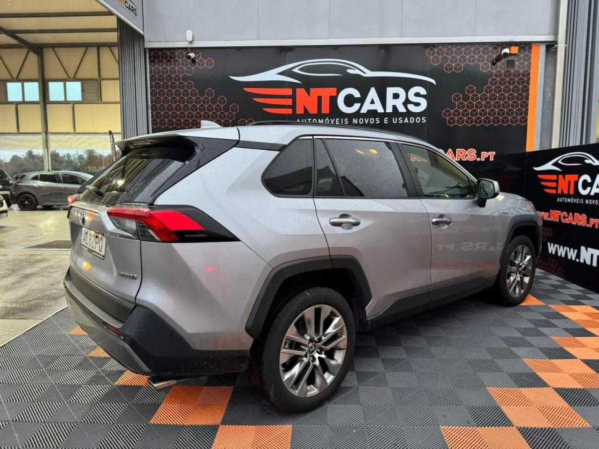 toyota-rav4-2021-hibrido-a-gasolina-2487cc