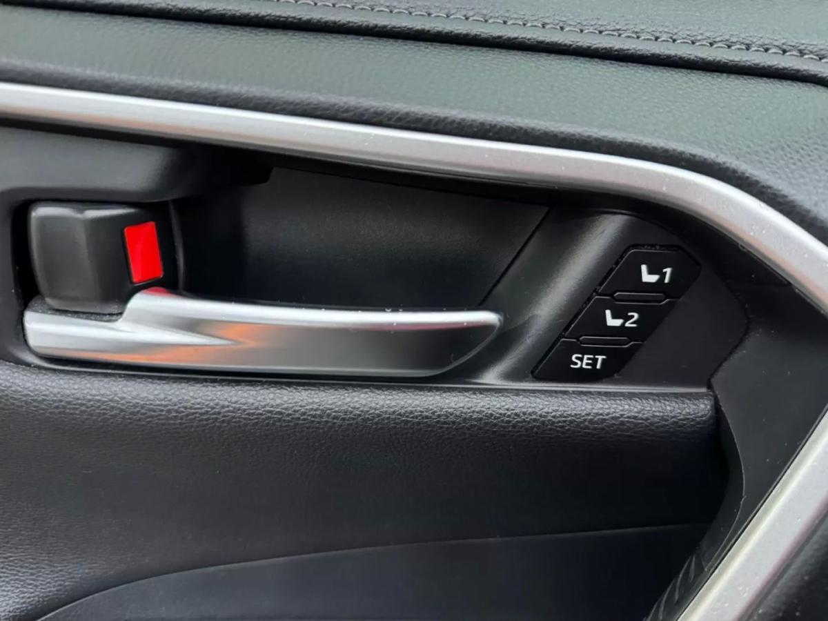 toyota-rav4-2021-hibrido-a-gasolina-2487cc