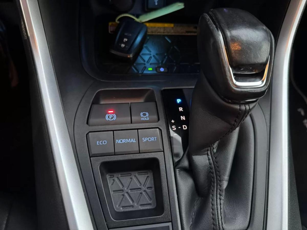 toyota-rav4-2021-hibrido-a-gasolina-2487cc