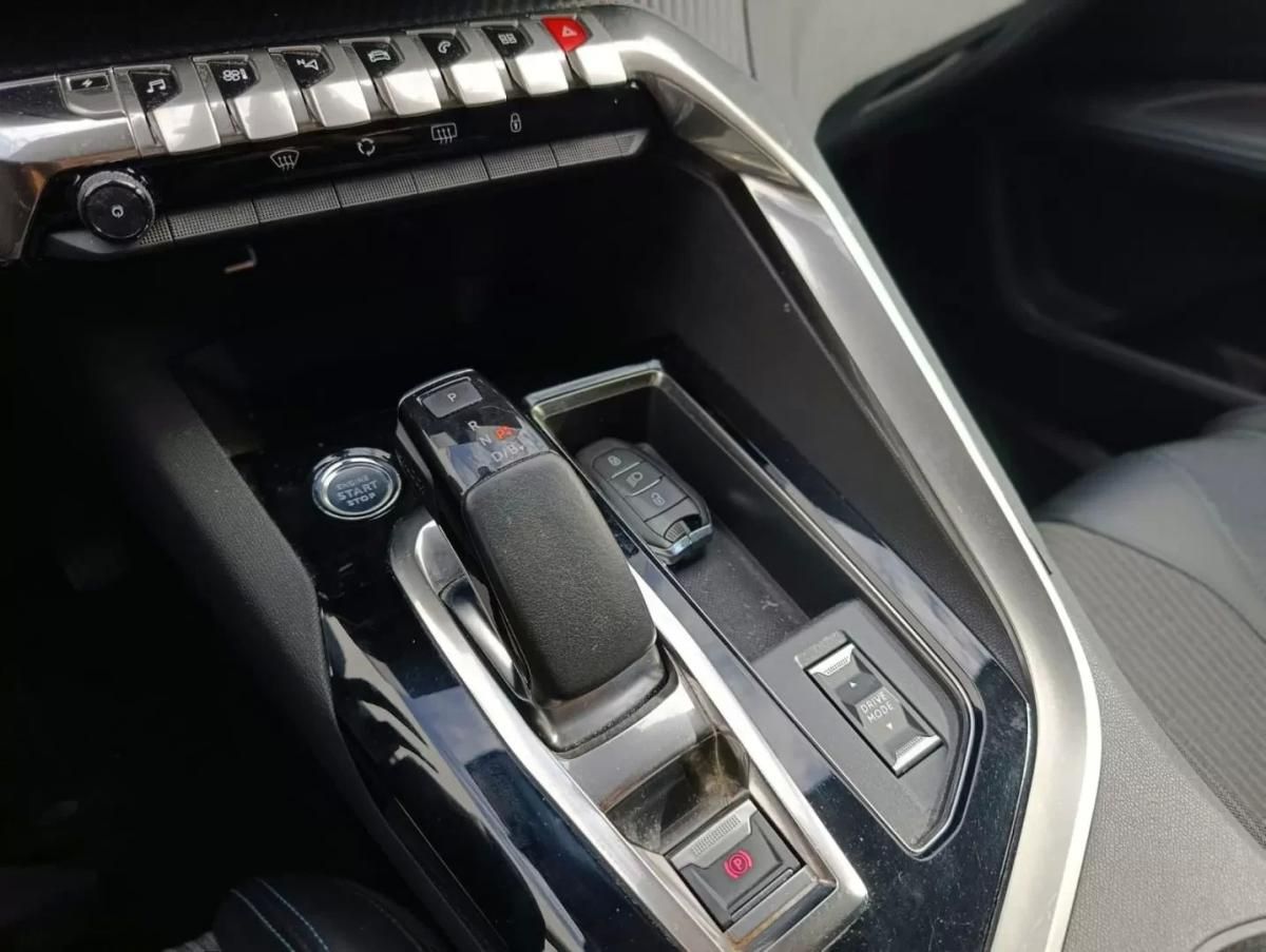 peugeot-3008-2021-hibrido-1598cc