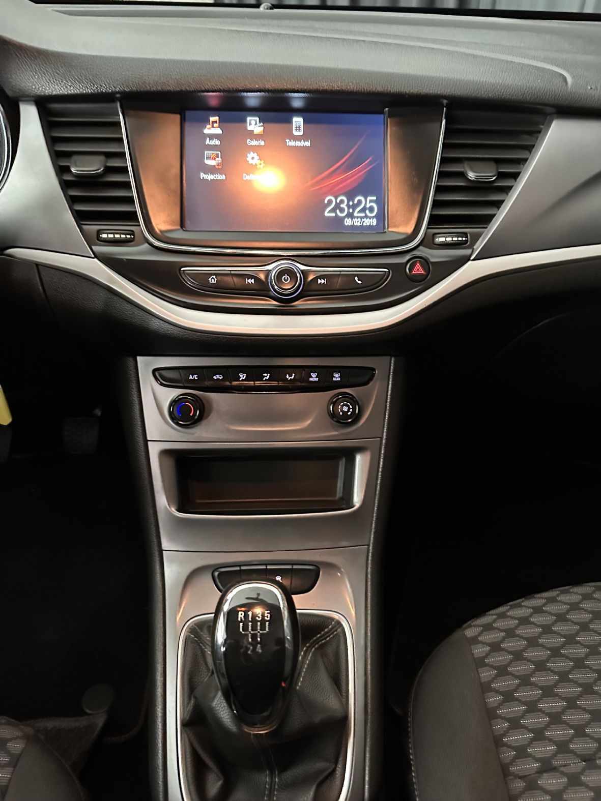 opel-astra-2019-gasolina-1000cc