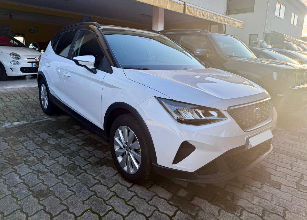 seat-arona-2022-gasolina-999cc